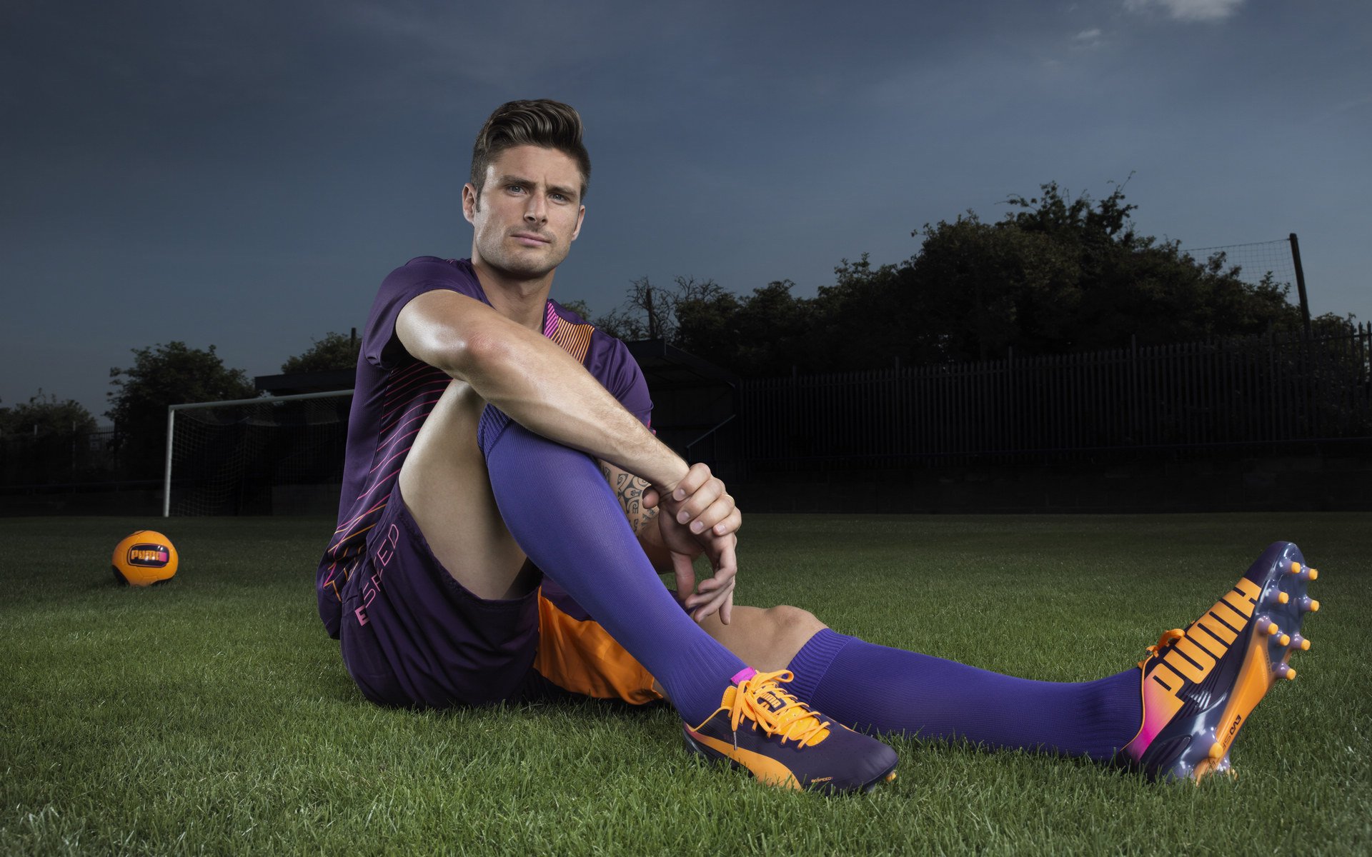 逆转与接管,当米兰红黑遇上孤胆英雄